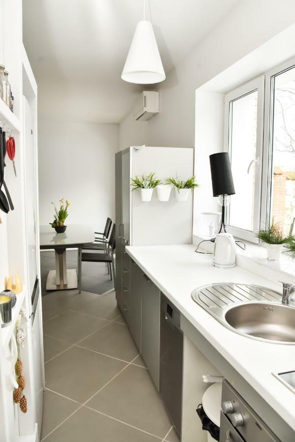 Garden View Home Марупе Экстерьер фото